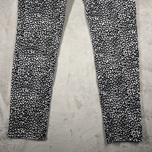 NWT The Kooples Leopard Cheetah Print Button Fly Black White Denim Jeans Size 28 - Picture 5 of 16